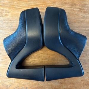 Giani Bernini “bratz” platform shoes